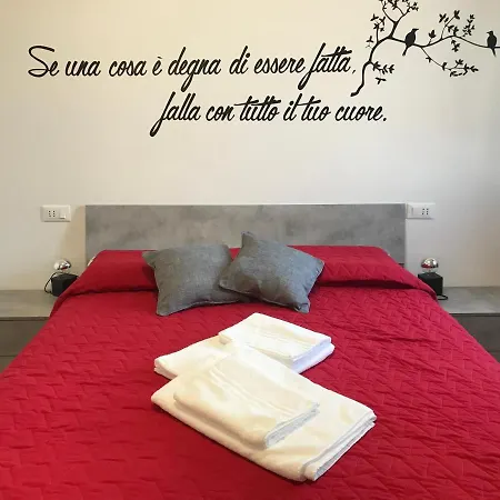 Holabologna Luxury And Flats בית הארחה
