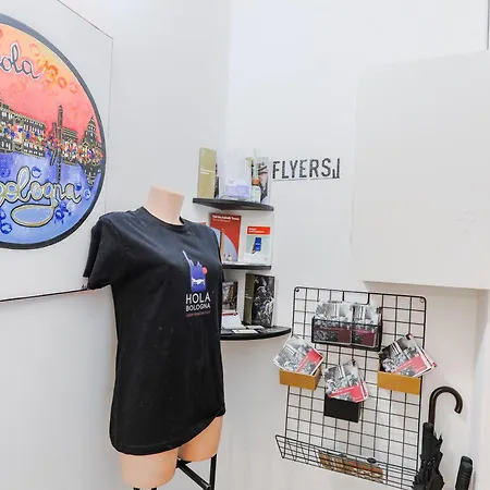 Pensión Holabologna Luxury And Flats 4*