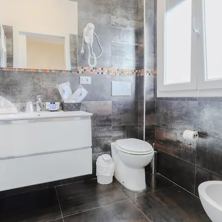 Holabologna Luxury And Flats Μπολόνια