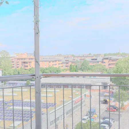 Holabologna Luxury And Flats 4* Bolonia