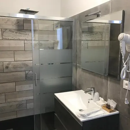 בית הארחה Holabologna Luxury And Flats בולוניה