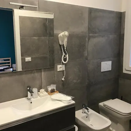 בית הארחה Holabologna Luxury And Flats בולוניה