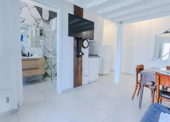 Holabologna Luxury And Flats Pensionat 4*