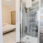 Гостевой дом Holabologna Luxury And Flats Болонья