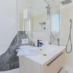 Holabologna Luxury And Flats Гостевой дом
