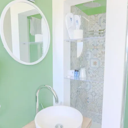 Holabologna Luxury And Flats 3*