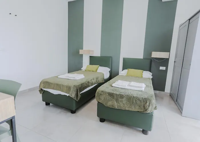 Holabologna Luxury And Flats 招待所