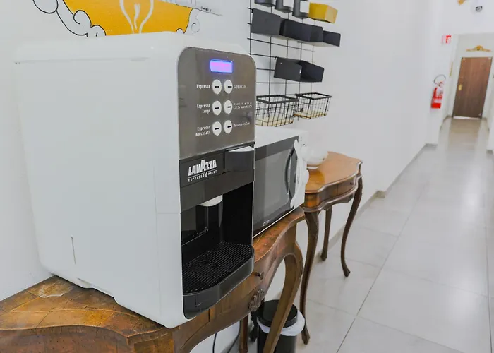 Holabologna Luxury And Flats بيت ضيافة 4*