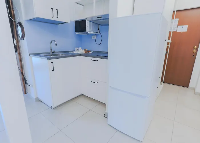 Holabologna Luxury And Flats 4* بولونيا